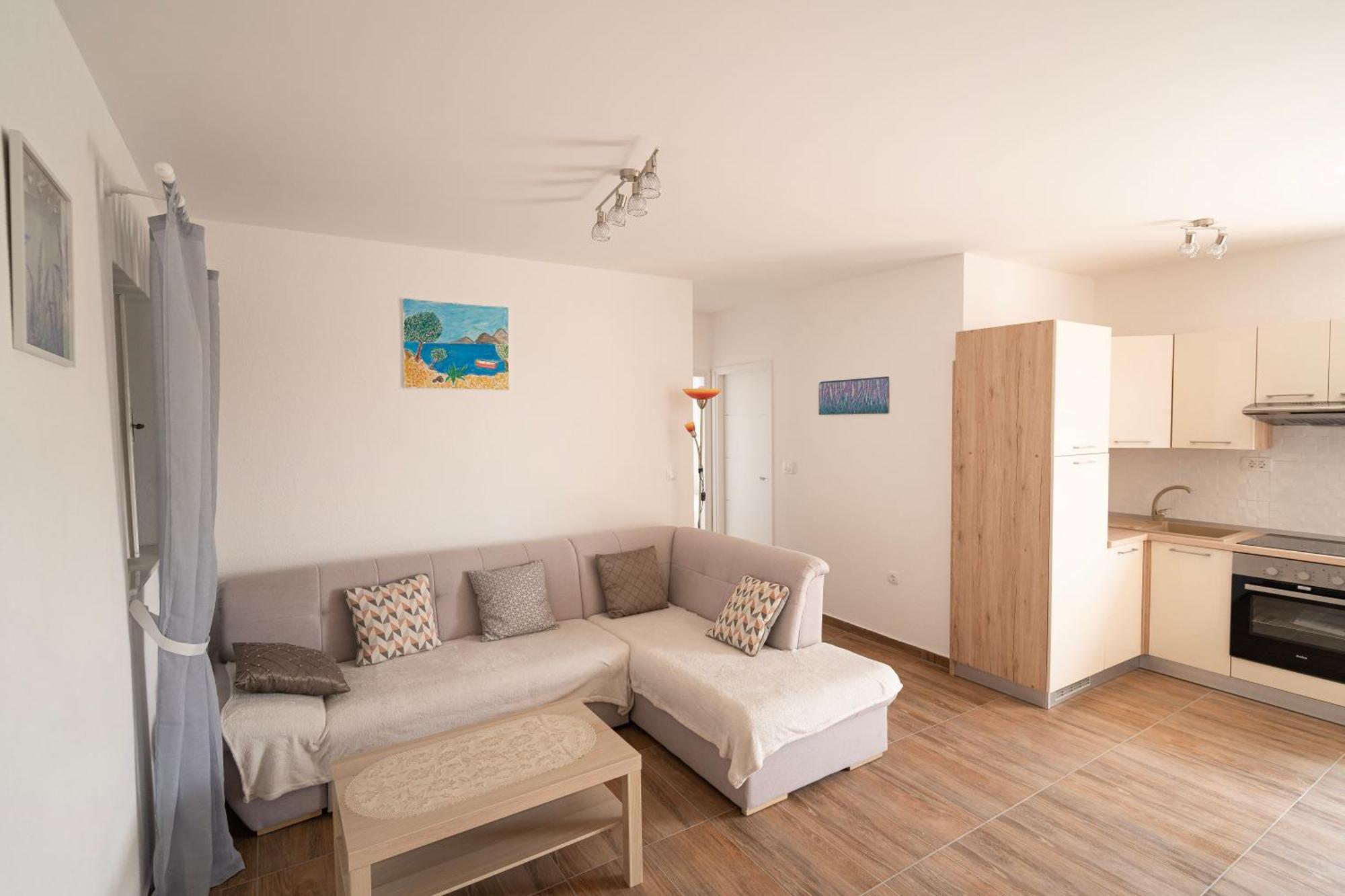 Pave&Ema Apartman Konjevrate Exteriör bild